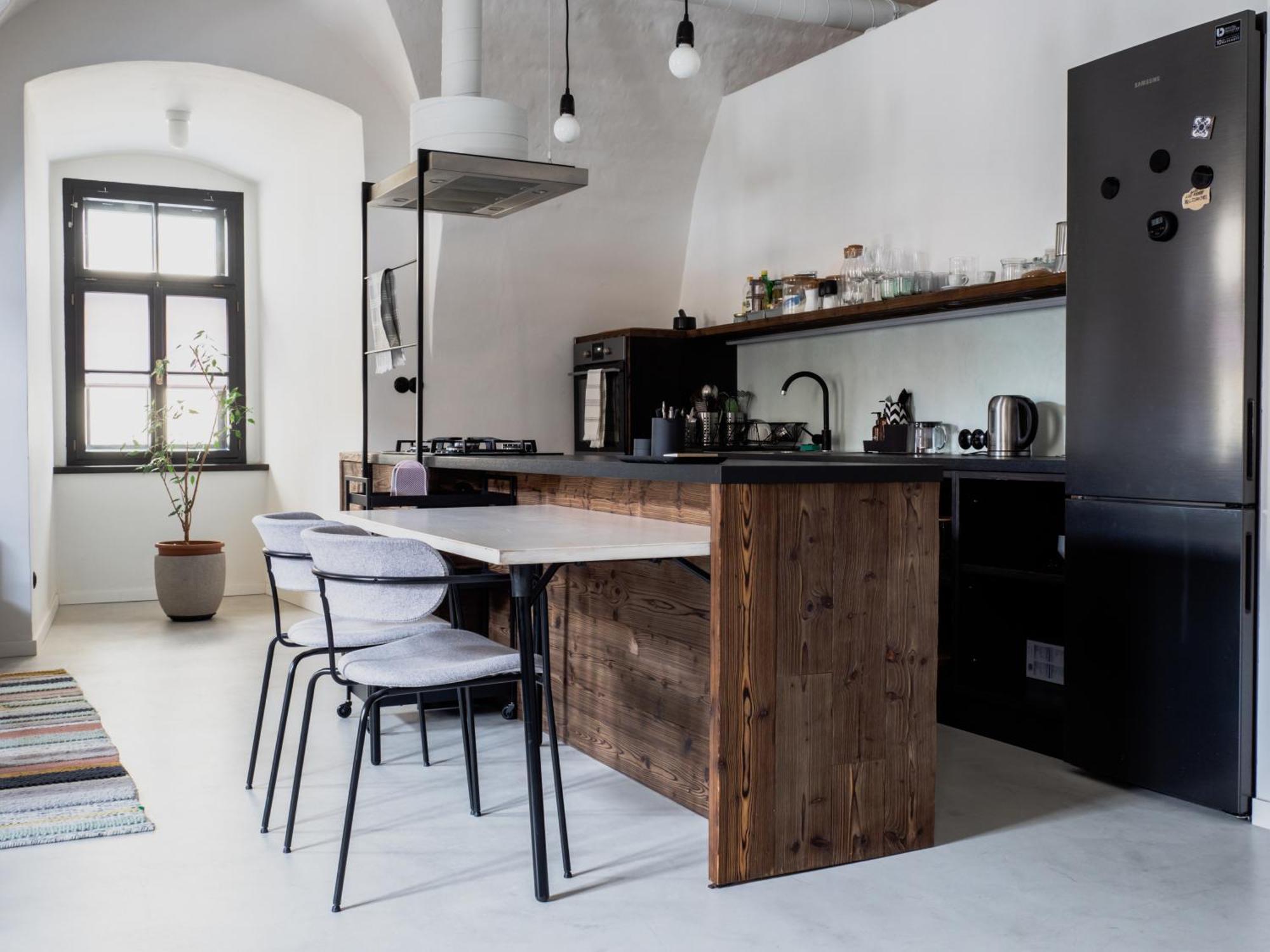 Long Story Short Hostel & Cafe Όλομουτς Εξωτερικό φωτογραφία